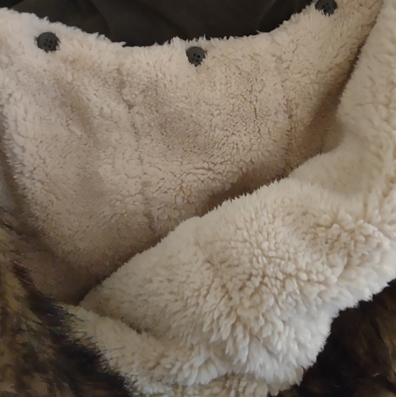 Jacket - Picture 3 of 8